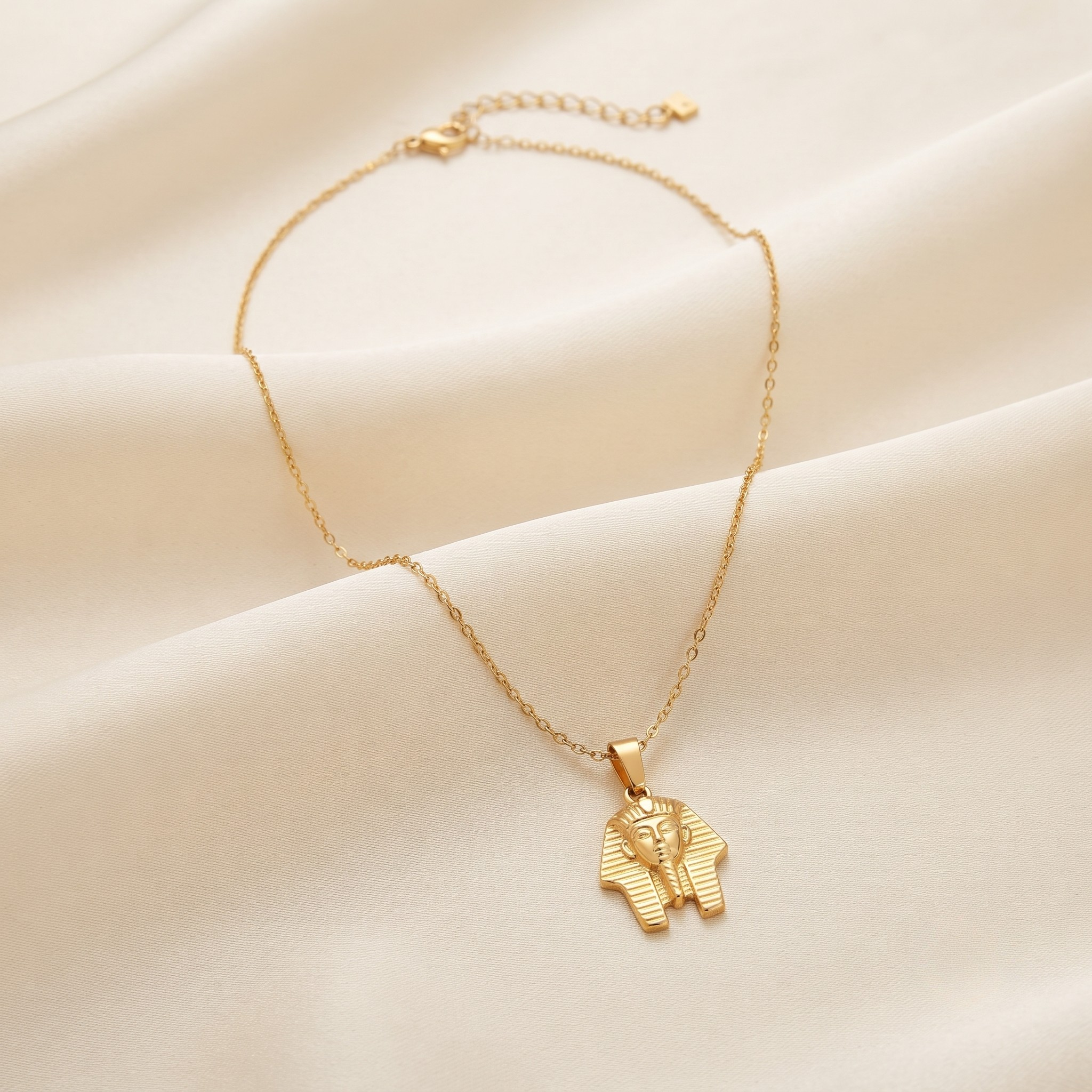18K Gold Plated Necklace Luxury Pendant Necklace for Women
