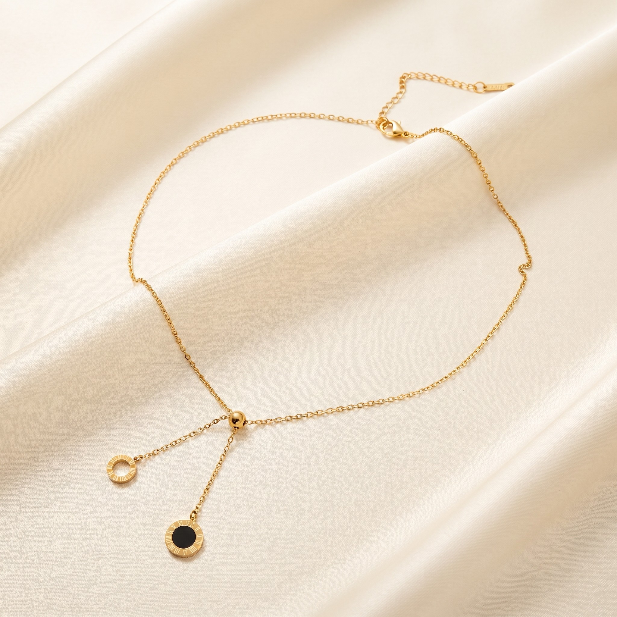 Noir Roman Y-Necklace