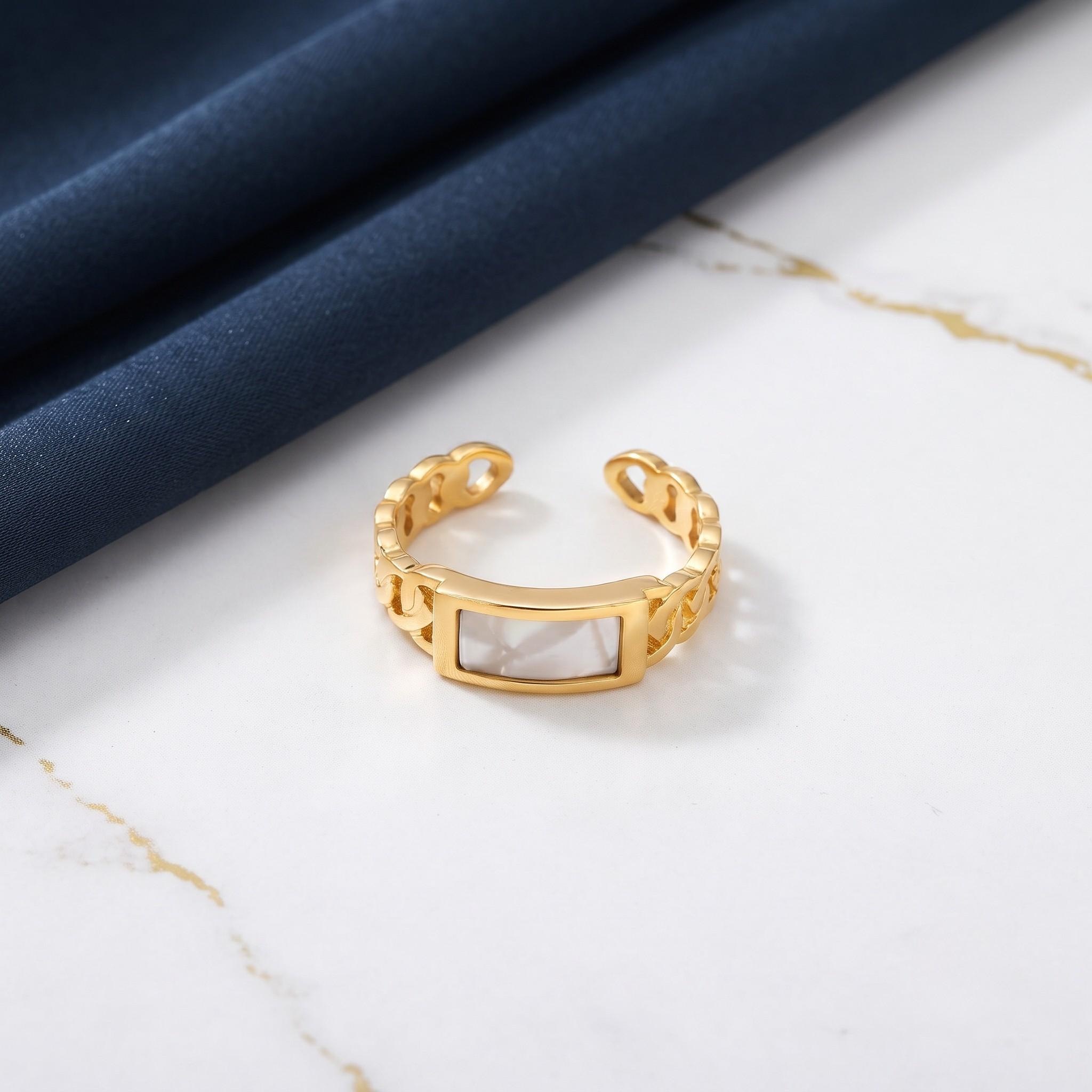 18K Gold Plated Ring Elegant Luxury Ring for Women