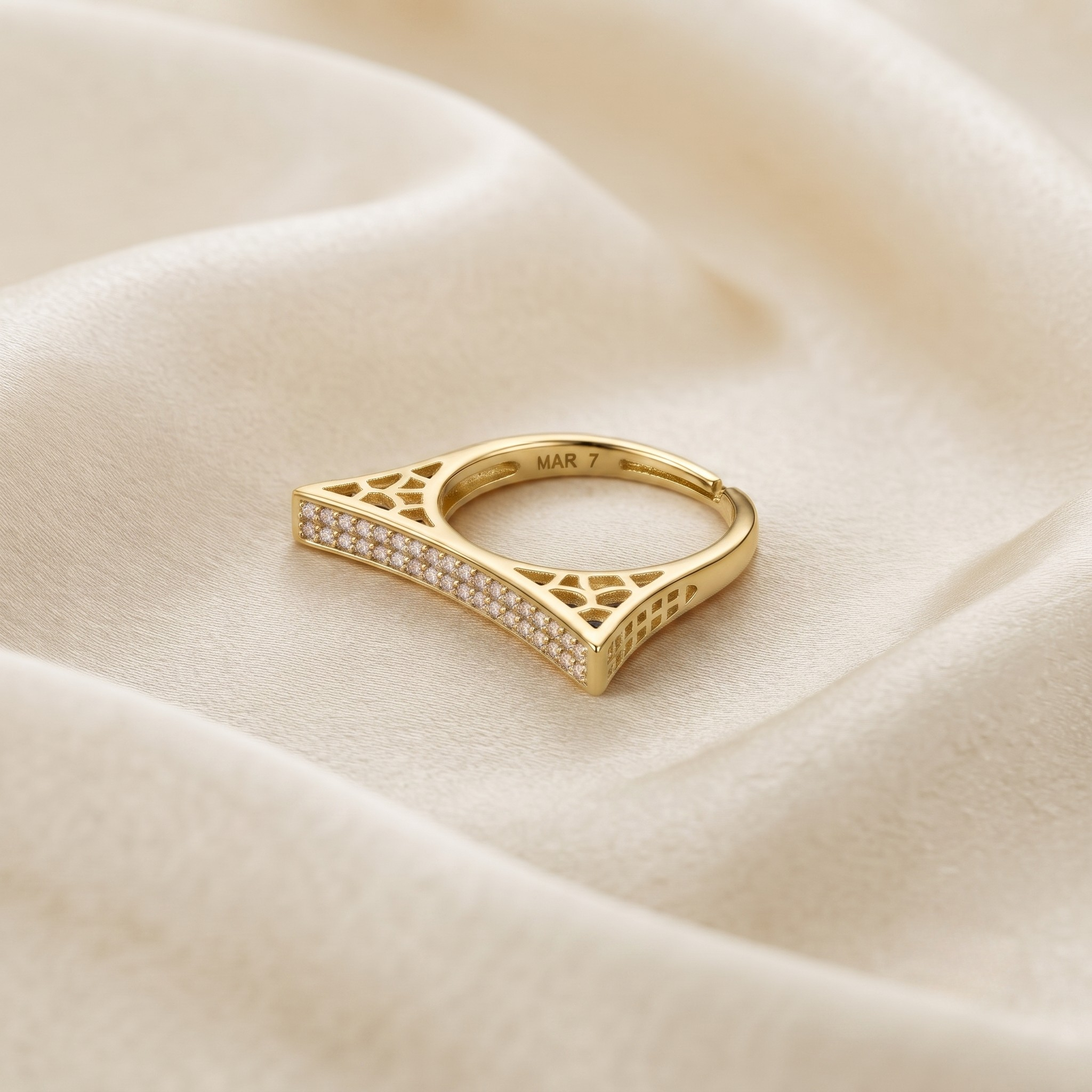 18K Gold Plated Ring Elegant Luxury Ring for Women